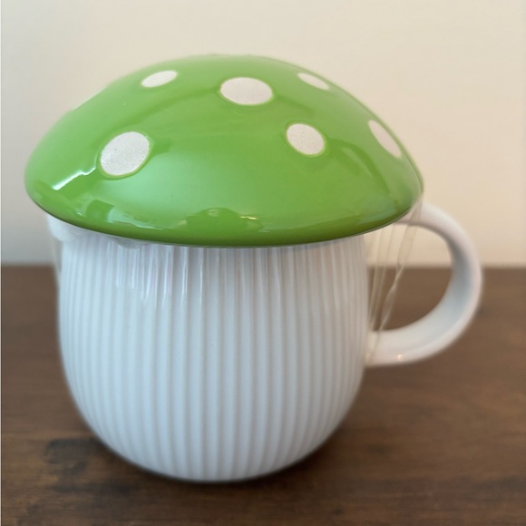 Mushroom Mugs - Brown and Green (Set of 2) - Picture 2 of 4